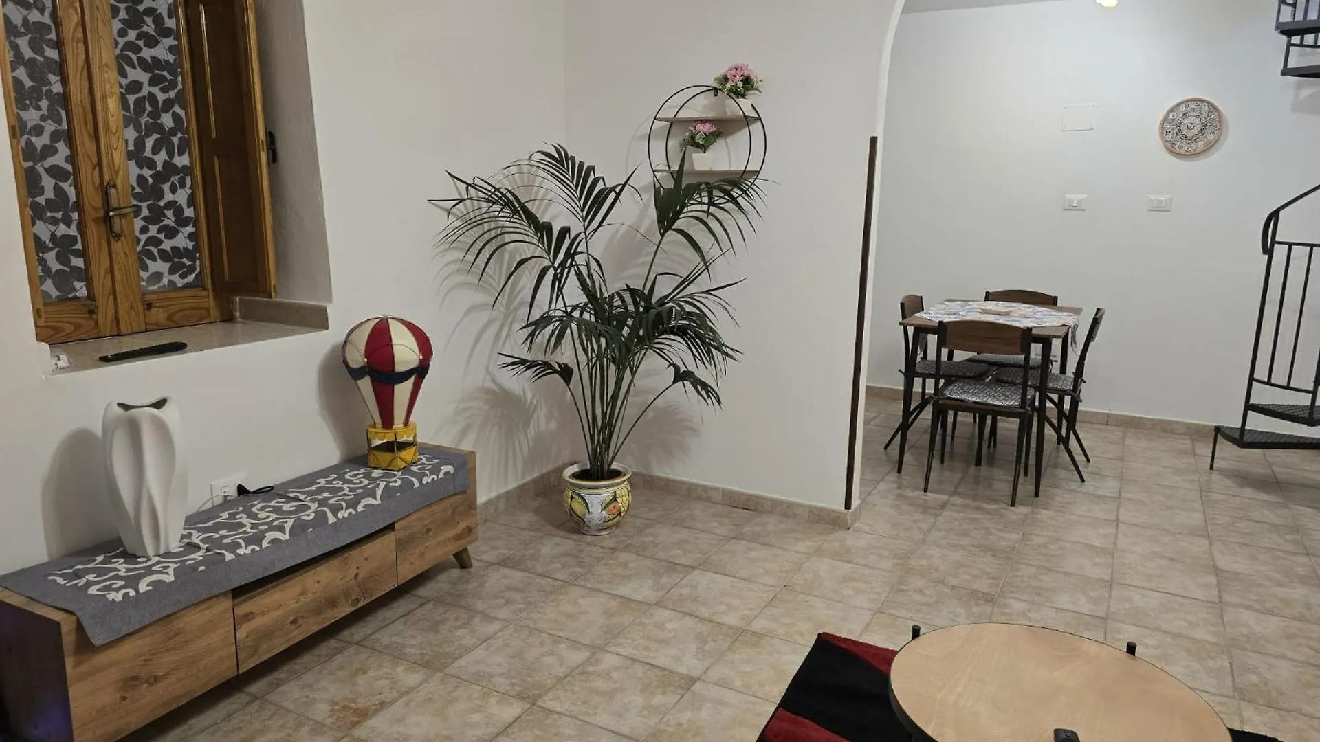 La Kenzia Villa Capri Leone Holiday home